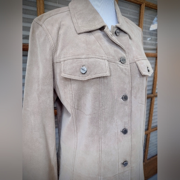 Genuine Suede Jacket by Bernardo, Medium, Perfect Condition, Like New - Picture 6 of 10
